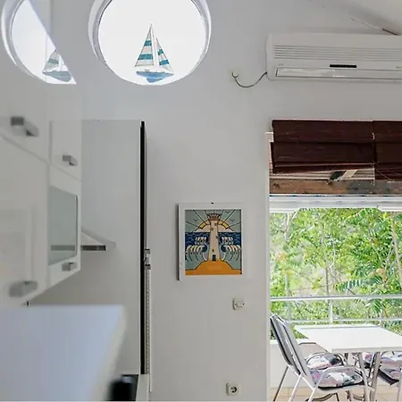 Marinero-sea Breeze Escape In Apartment Žuljana